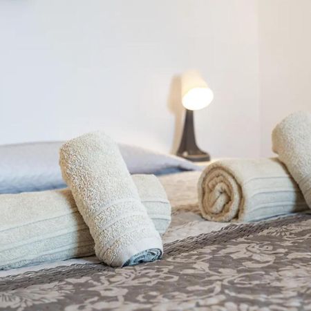 Blife Moustachya Private Rooms Фару Экстерьер фото