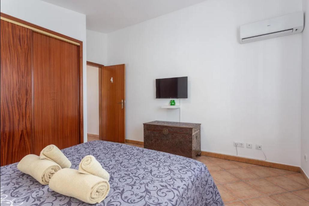 Blife Moustachya Private Rooms Фару Экстерьер фото