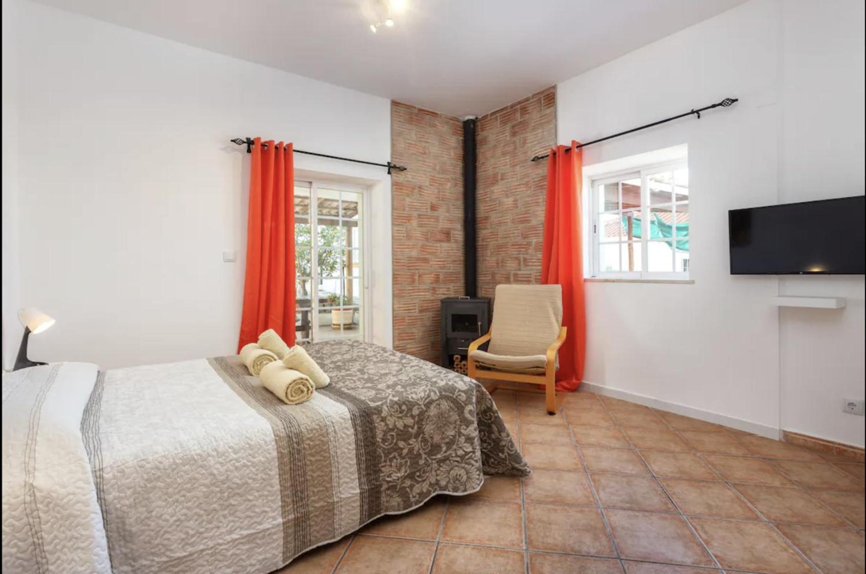 Blife Moustachya Private Rooms Фару Экстерьер фото